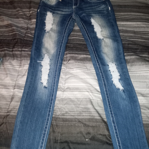 Almost famous size 1 dark with light wash - Picture 2 of 5